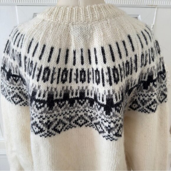 Ice Wear Icelandic Wool Cardigan - Picture 6 of 15